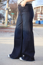 Load image into Gallery viewer, Dark Wash Vintage Wide Leg Jeans RESTOCK
