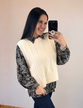 Load image into Gallery viewer, Cable Knit Sweater Vest **5 COLORS**