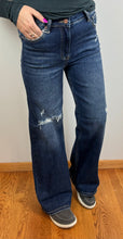Load image into Gallery viewer, High Rise Distressed Wide Leg Risen Jeans
