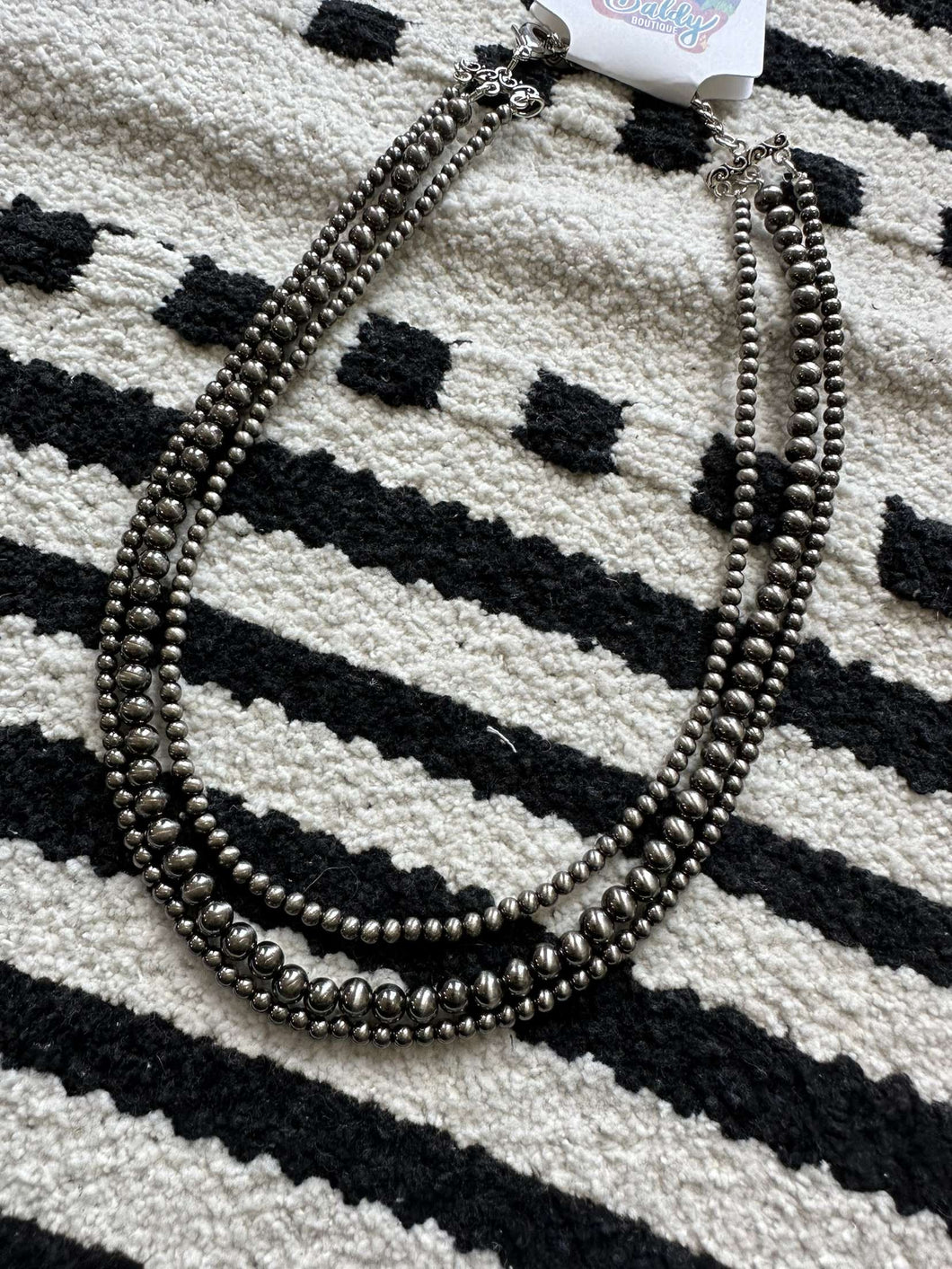 18'' 3-Strand Polished Navajo Pearl Necklace