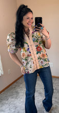 Load image into Gallery viewer, Floral Button Top **2 COLORS** - PLUS
