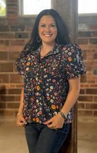 Load image into Gallery viewer, Navy Floral Top
