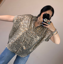 Load image into Gallery viewer, Taupe Leopard Button Up Top - PLUS
