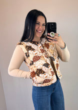 Load image into Gallery viewer, Brown Patchwork Vest
