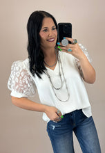 Load image into Gallery viewer, Leopard Organza Sleeve Top **3 COLORS**
