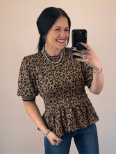 Load image into Gallery viewer, Leopard Peplum Top
