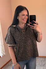 Load image into Gallery viewer, Leopard 1/4 Zip Top **2 COLORS** - PLUS
