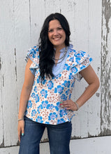 Load image into Gallery viewer, Floral Top **2 COLORS**

