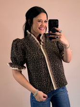Load image into Gallery viewer, Leopard Puff Sleeve Top **2 COLORS** - PLUS
