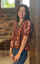 Load image into Gallery viewer, Floral Scallop Trim Top **2 COLORS**
