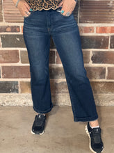 Load image into Gallery viewer, Dark Wash Tummy Control Cropped Risen Jeans
