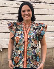 Load image into Gallery viewer, Floral Top **2 COLORS**
