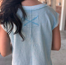 Load image into Gallery viewer, Waffle Front Pocket Top **2 COLORS**
