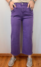Load image into Gallery viewer, Purple Cropped Special A Jeans - PLUS

