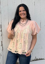 Load image into Gallery viewer, Crochet Top **2 COLORS**
