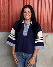 Load image into Gallery viewer, 3/4 Sleeve Stripe Contrast Top
