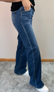 Straight Leg Risen Jeans - PLUS