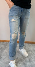 Load image into Gallery viewer, Patch Pocket Distressed Boyfriend Jeans
