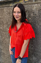 Load image into Gallery viewer, Eyelet Sleeve Top **2 COLORS**
