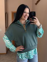 Load image into Gallery viewer, Scuba 1/4 Zip **3 COLORS** - PLUS
