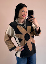 Load image into Gallery viewer, Daisy Colorblock Top **2 COLORS**
