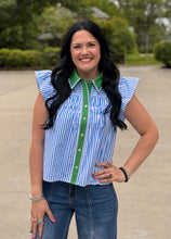 Load image into Gallery viewer, Collared Flutter Sleeve Top **2 COLORS**
