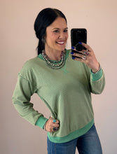 Load image into Gallery viewer, Striped Top **3 COLORS**
