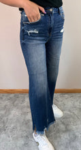 Load image into Gallery viewer, Dark Cropped Wide leg Risen Jeans
