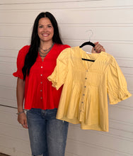 Load image into Gallery viewer, Yoke Puff Sleeve Top **2 COLORS**
