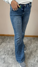 Load image into Gallery viewer, Medium Stone Wash Wide Leg KanCan Jeans
