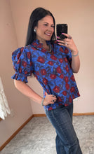 Load image into Gallery viewer, Floral Puff Sleeve Top **2 COLORS** - PLUS
