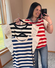 Load image into Gallery viewer, Striped Top **3 COLORS**
