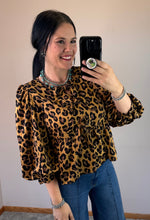 Load image into Gallery viewer, Leopard Peplum Tie Top
