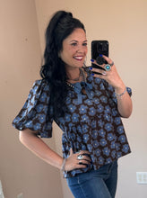 Load image into Gallery viewer, Brown Floral Peplum Top - PLUS
