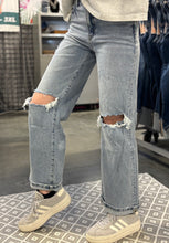 Load image into Gallery viewer, High Rise Distressed Light Wash Petra Jeans
