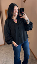 Load image into Gallery viewer, Tie Front Top **2 COLORS**
