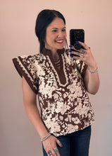Load image into Gallery viewer, Floral Flutter Top **2 COLORS** - PLUS
