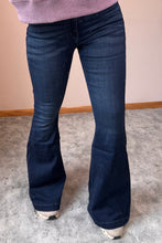 Load image into Gallery viewer, Dark Wash Super Flare KanCan Jeans
