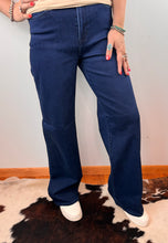 Load image into Gallery viewer, High Rise Dark Wash Wide Leg Jeans
