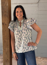 Load image into Gallery viewer, Mint Floral Top
