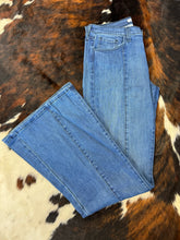 Load image into Gallery viewer, MID RISE Front Seam Flare O2 Denim Jeans **2 WASHES** - PLUS DARK RESTOCK
