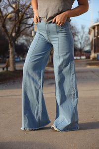 Light Wash Vintage Wide Leg O2 Jeans RESTOCK