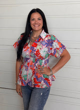 Load image into Gallery viewer, Pink Abstract Smocked Top
