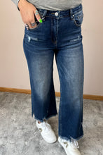 Load image into Gallery viewer, Cropped Wide Leg Risen Jeans
