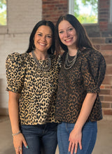 Load image into Gallery viewer, Leopard Puff Sleeve Top **2 COLORS**
