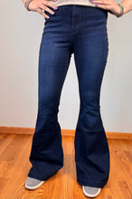 Load image into Gallery viewer, Dark Wash Super Flare KanCan Jeans
