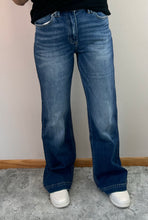 Load image into Gallery viewer, High-Rise Wide Flare KanCan Jeans
