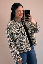 Load image into Gallery viewer, Leopard Quilted Jacket **3 COLORS**
