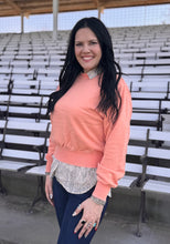 Load image into Gallery viewer, Burnout Pullover **4 COLORS**
