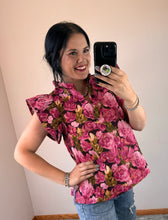 Load image into Gallery viewer, Floral Jacquard Top **2 COLORS**
